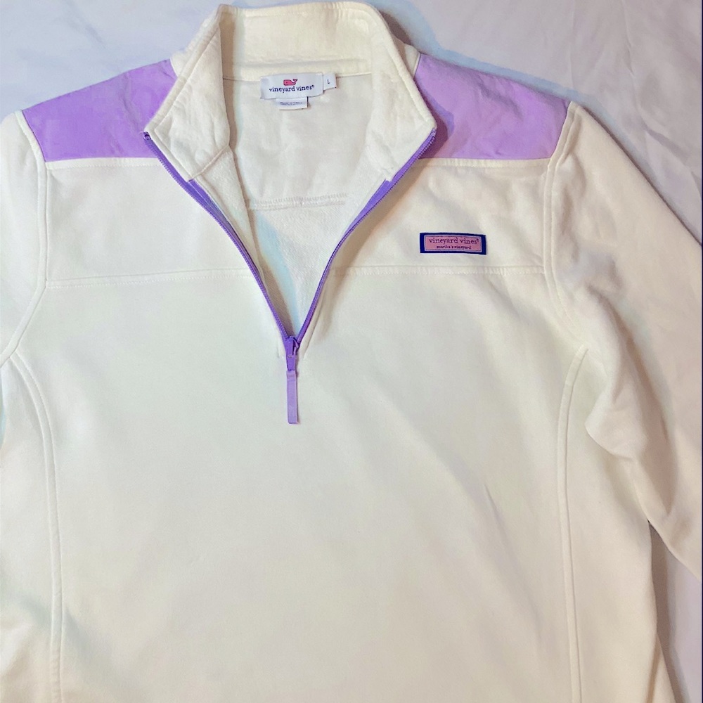 NWOT Vineyard Vines Women’s L Youth White and purple pullover 1/4 Zip